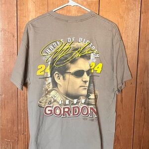 Nascar Jeff Gordon Shades Of Victory 2001 Graphic T-Shirt Tan Monte Carlo